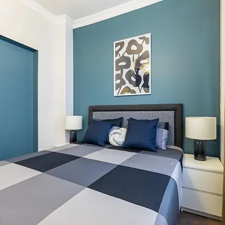 Red Balat - Orange And Blue Apartamento