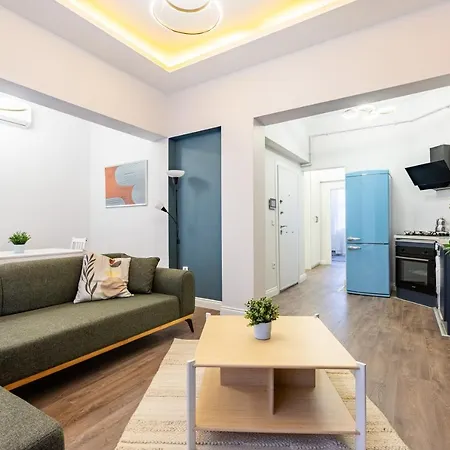 Red Balat - Orange And Blue Estambul