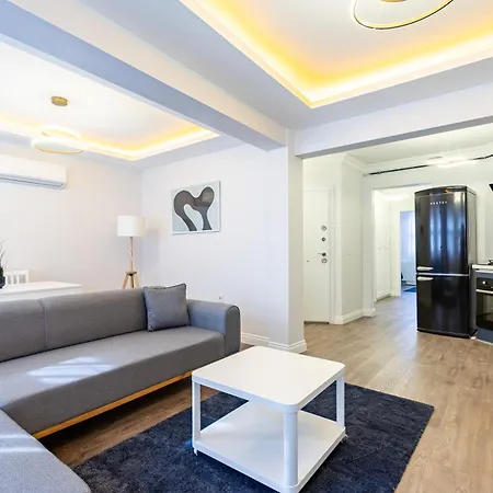 Red Balat - Orange And Blue