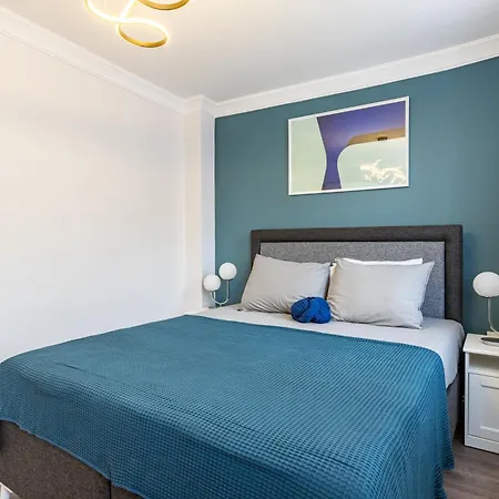 Red Balat - Orange And Blue Apartamento *