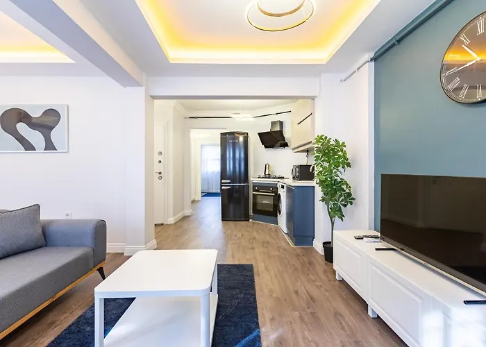 Red Balat - Orange And Blue