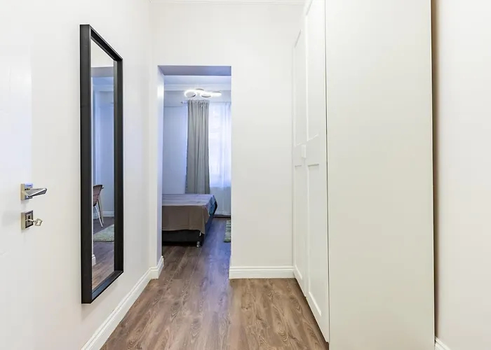 Red Balat - Orange And Blue *