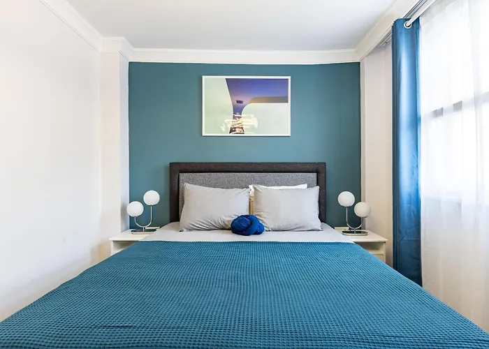 Red Balat - Orange And Blue Apartmán *