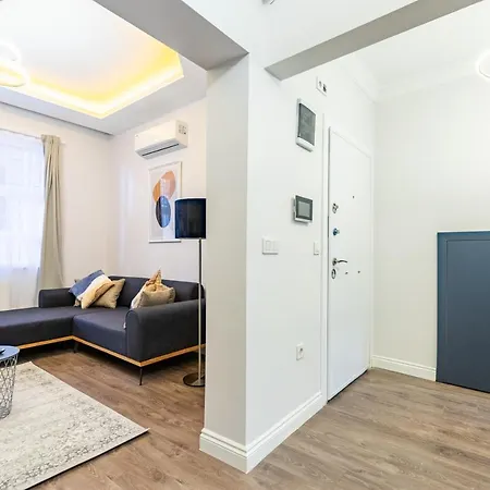 Red Balat - Orange And Blue * 이스탄불