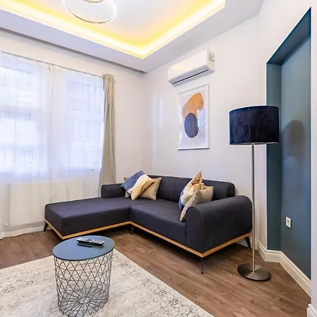 Red Balat - Orange And Blue * 이스탄불