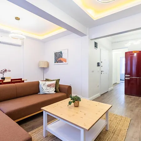 Red Balat - Orange And Blue